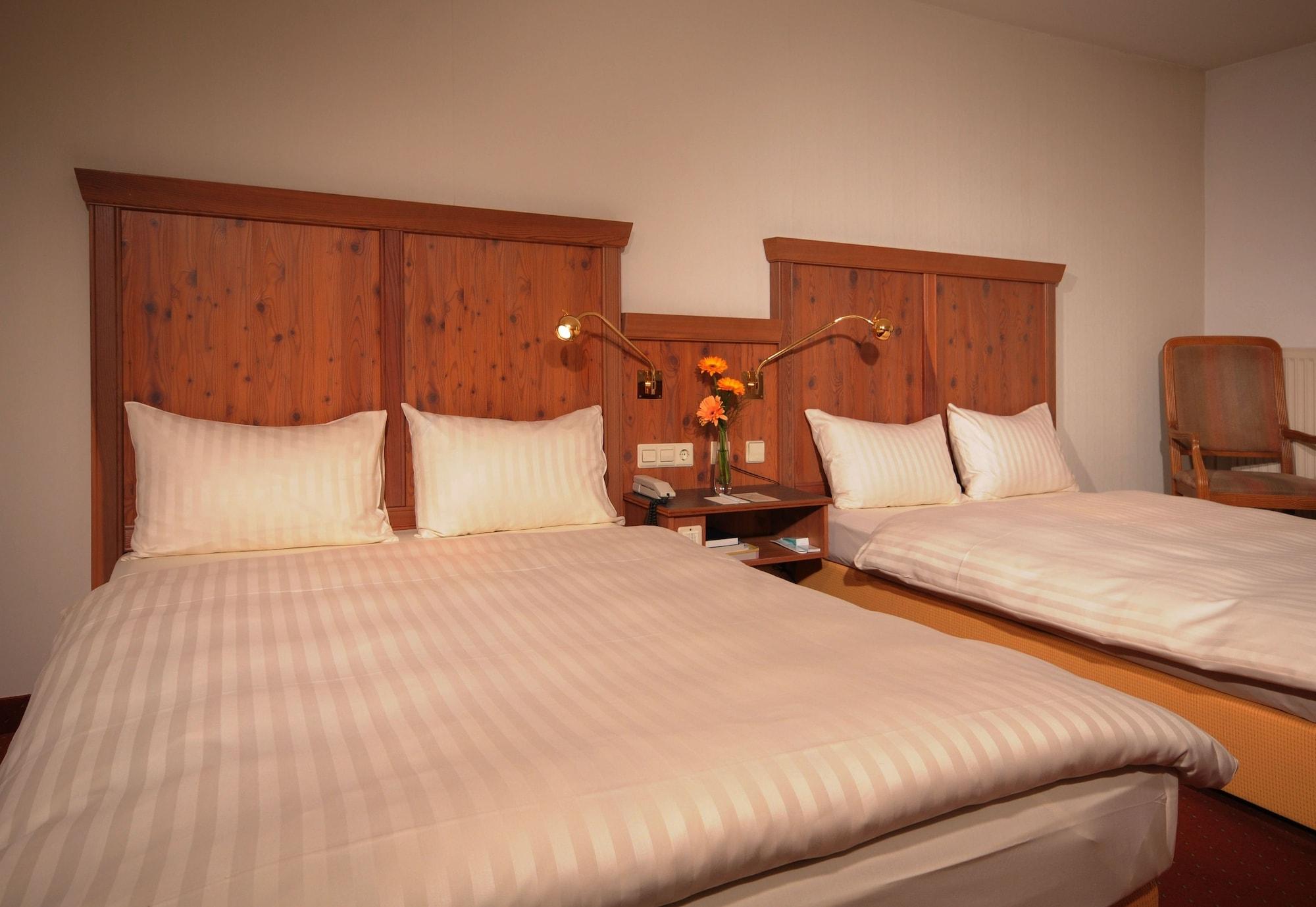 Parkhotel Weingarten ภายนอก รูปภาพ