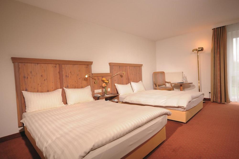 Parkhotel Weingarten ภายนอก รูปภาพ