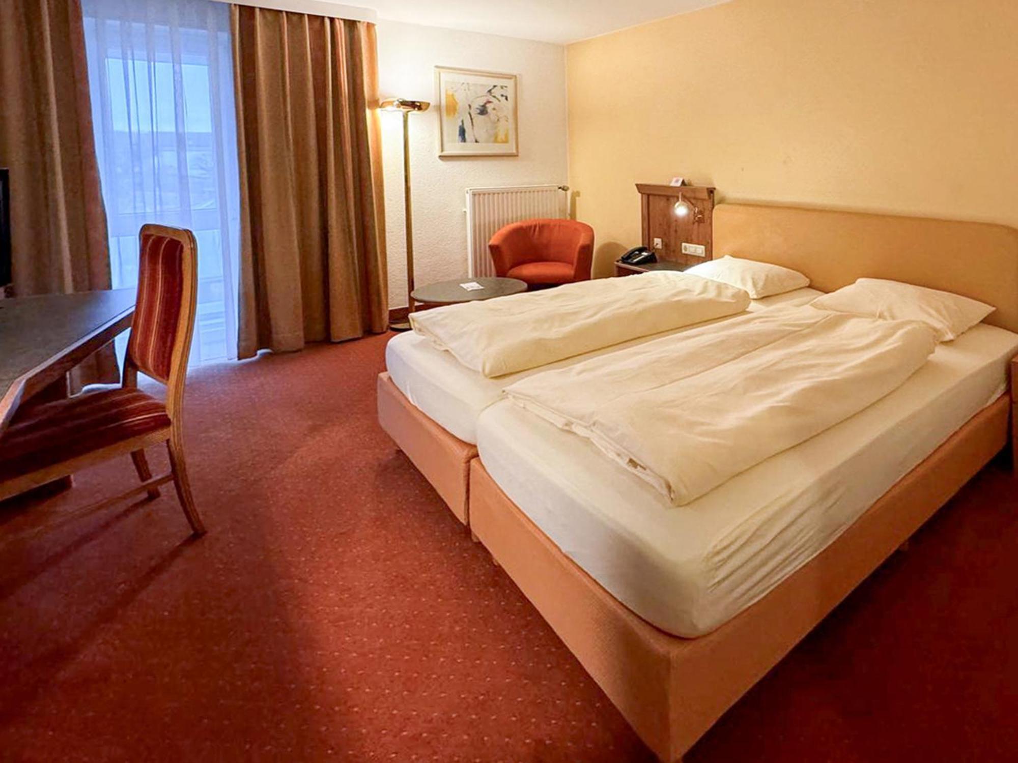 Parkhotel Weingarten ภายนอก รูปภาพ