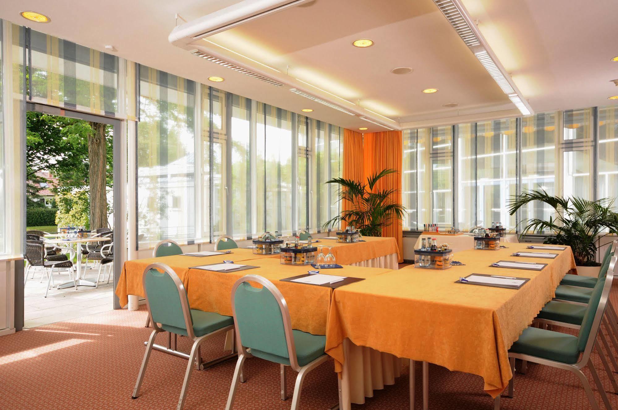 Parkhotel Weingarten ภายนอก รูปภาพ